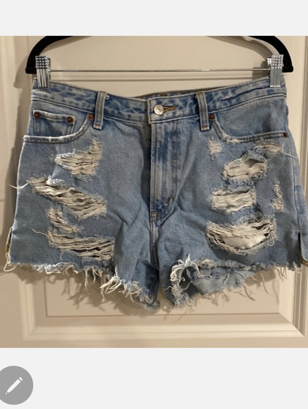 A&F Distressed ADORABLE Denim Women's Shorts